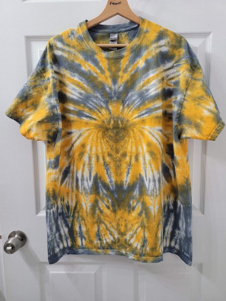 BRUCE LEEROY TIE DYE TSHIRT BLACK AND YELLOW TIE DYE DESIGN RUBBER BANDS COLLAGE by thatgirlisfunny on etsy