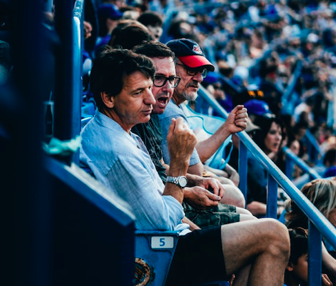 marcelo-cidrack audience stadium unsplash small
